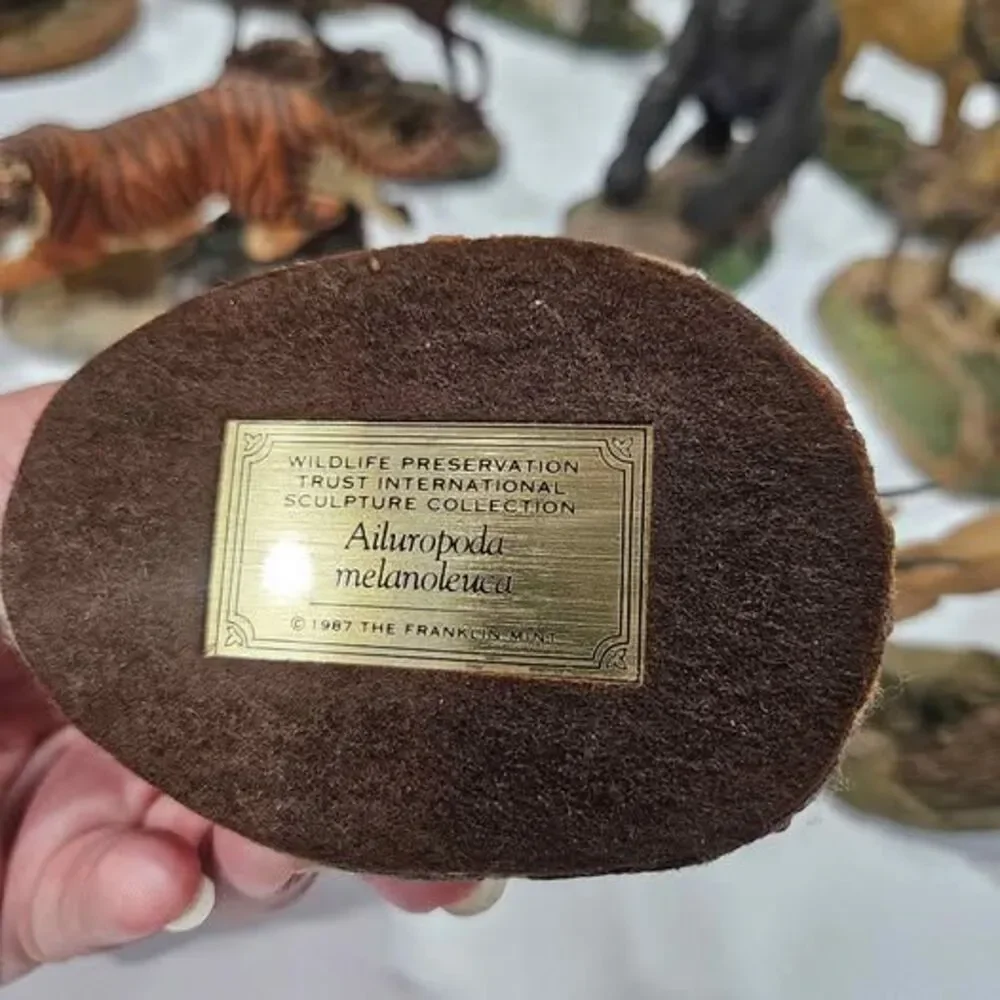 Wildlife preservation trust international Animal Figurines Collection